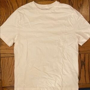 Banana Republic Medium White T-Shirt